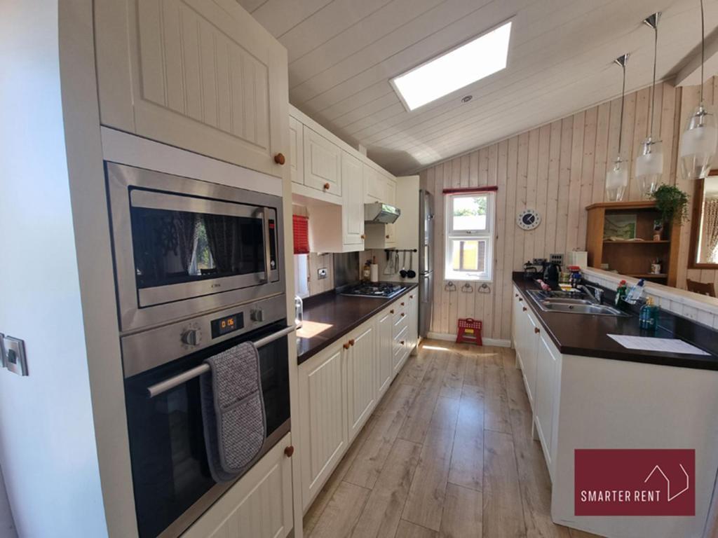 Milford On Sea - 4 Bedroom Lodge In Shorefield Country Park 外观 照片