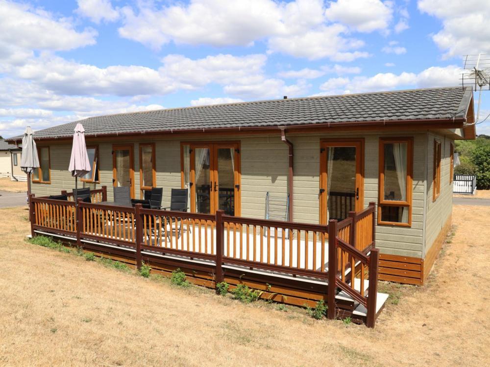 Milford On Sea - 4 Bedroom Lodge In Shorefield Country Park 外观 照片